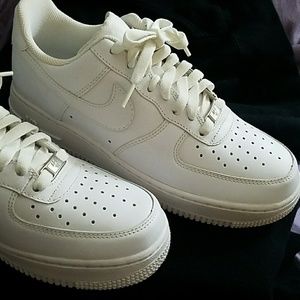 Nike Air Force 1 Sneaker Size 9 Womens